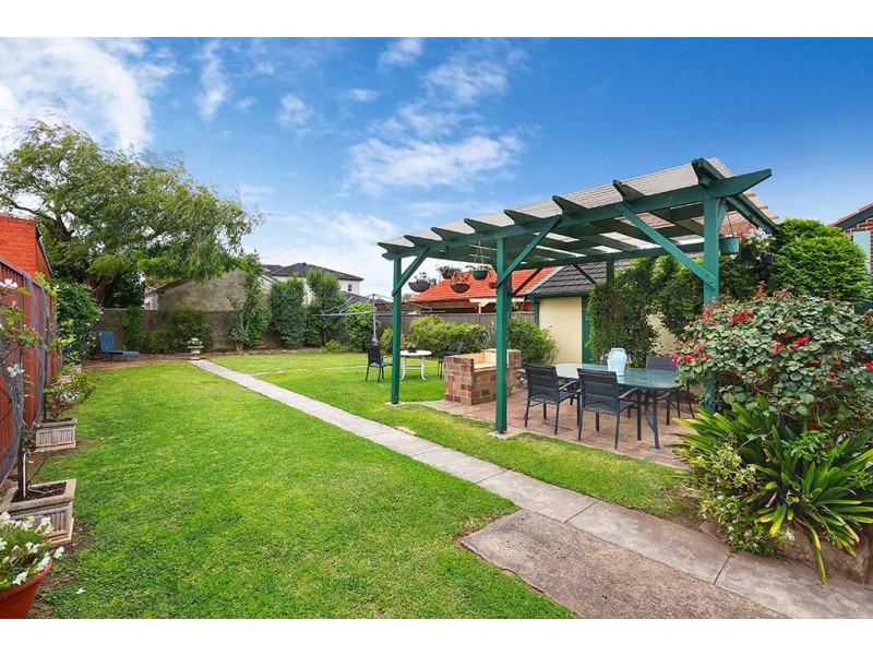 3 Tripod Street, Concord NSW 2137