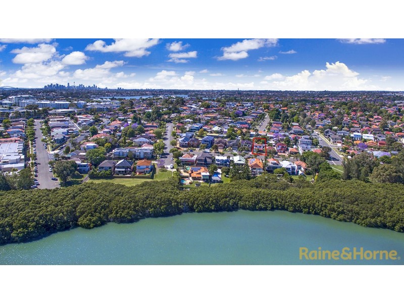 11 Deakin Street, Concord NSW 2137