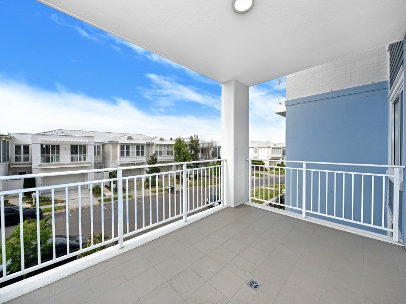 203/68 Peninsula Drive, Breakfast Point NSW 2137