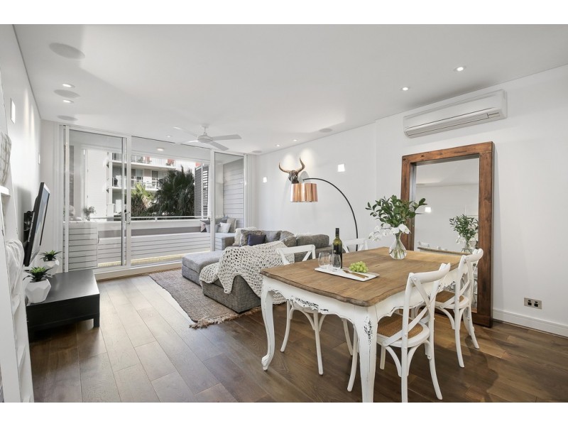 413/2 Palm Avenue, Breakfast Point NSW 2137