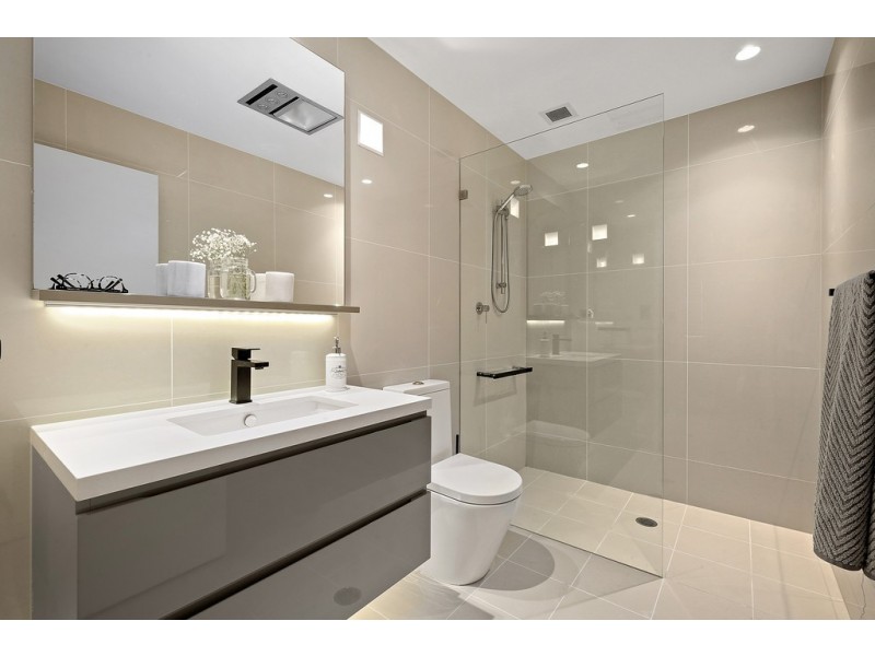 413/2 Palm Avenue, Breakfast Point NSW 2137