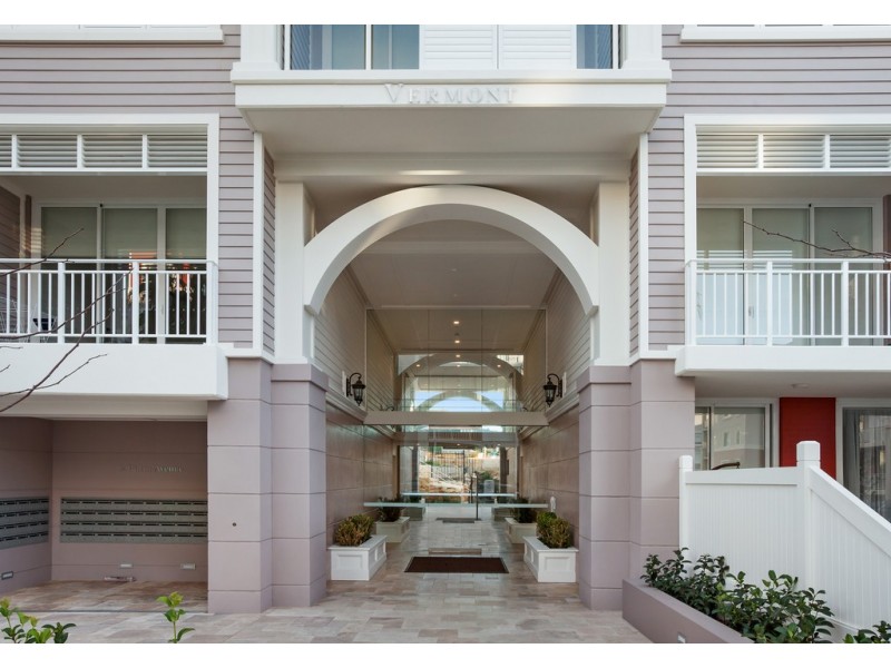 413/2 Palm Avenue, Breakfast Point NSW 2137