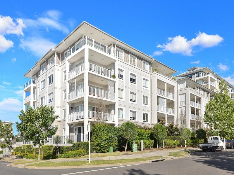 50/1 Juniper Drive, Breakfast Point NSW 2137