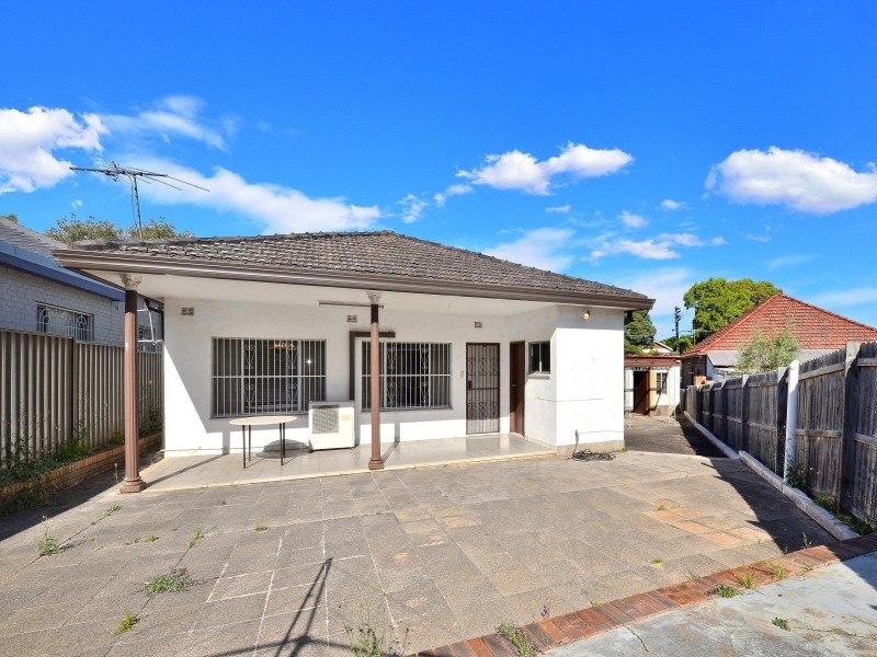 2 Tripod Street, Concord NSW 2137