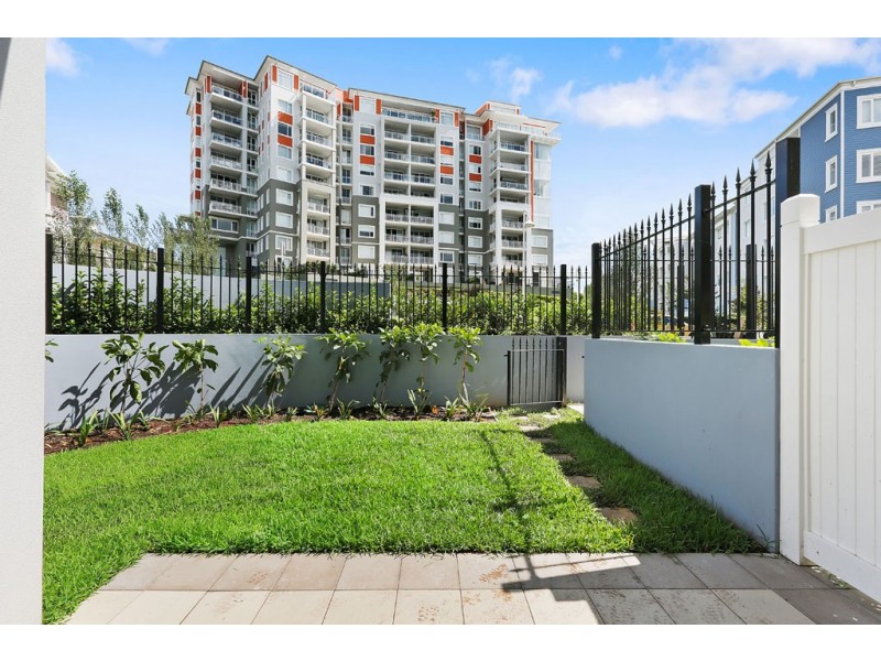 120/58 Peninsula Drive, Breakfast Point NSW 2137