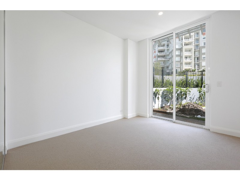 120/58 Peninsula Drive, Breakfast Point NSW 2137