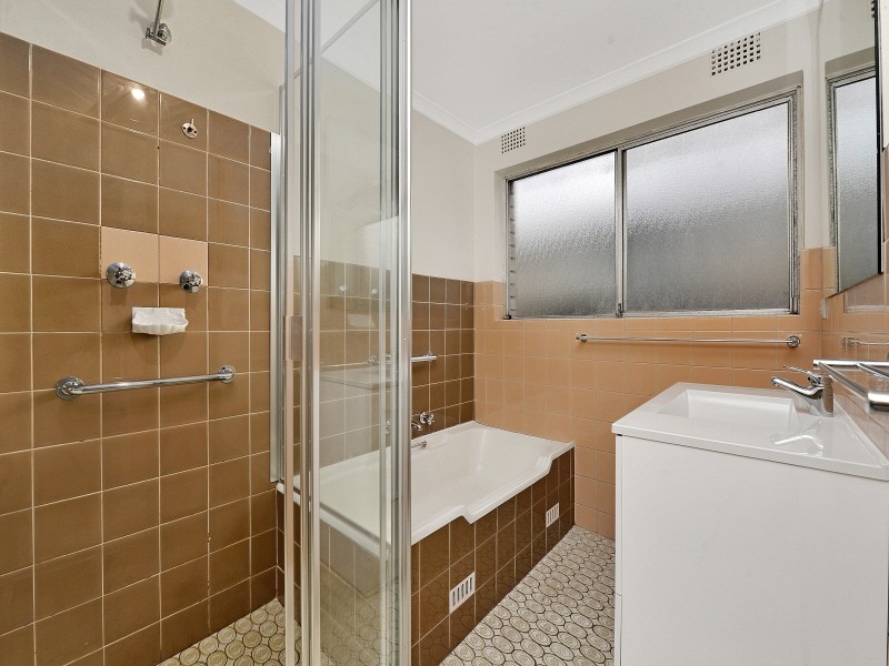 28/107 Concord Road, Concord NSW 2137