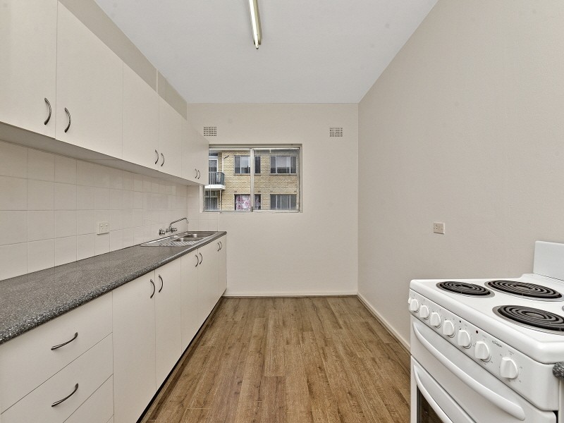 28/107 Concord Road, Concord NSW 2137