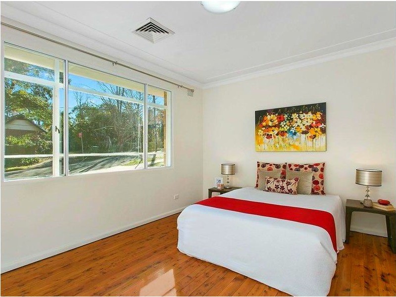 2 SHADDOCK AVE, Pymble NSW 2073