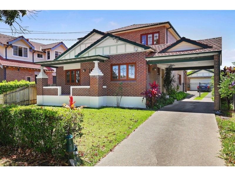 4 Castlestead Street, Concord West NSW 2138