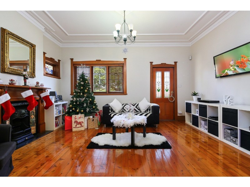 4 Castlestead Street, Concord West NSW 2138