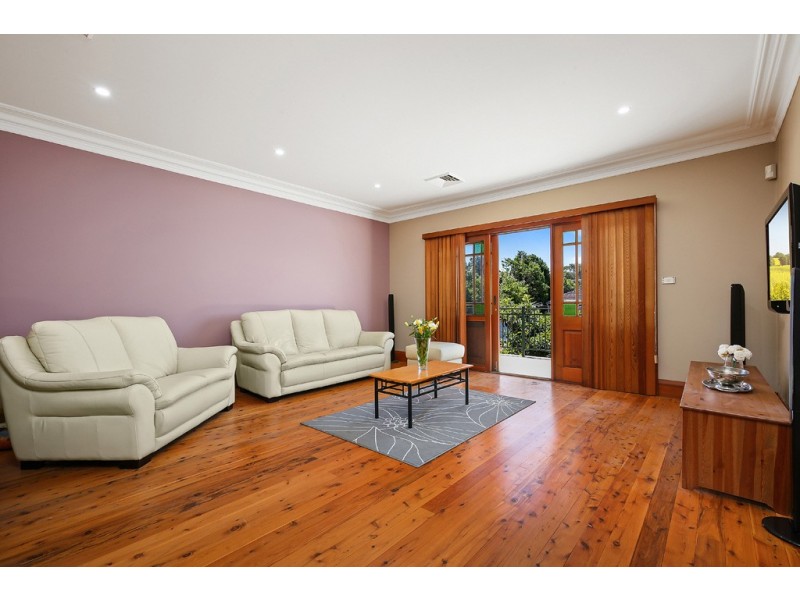 4 Castlestead Street, Concord West NSW 2138