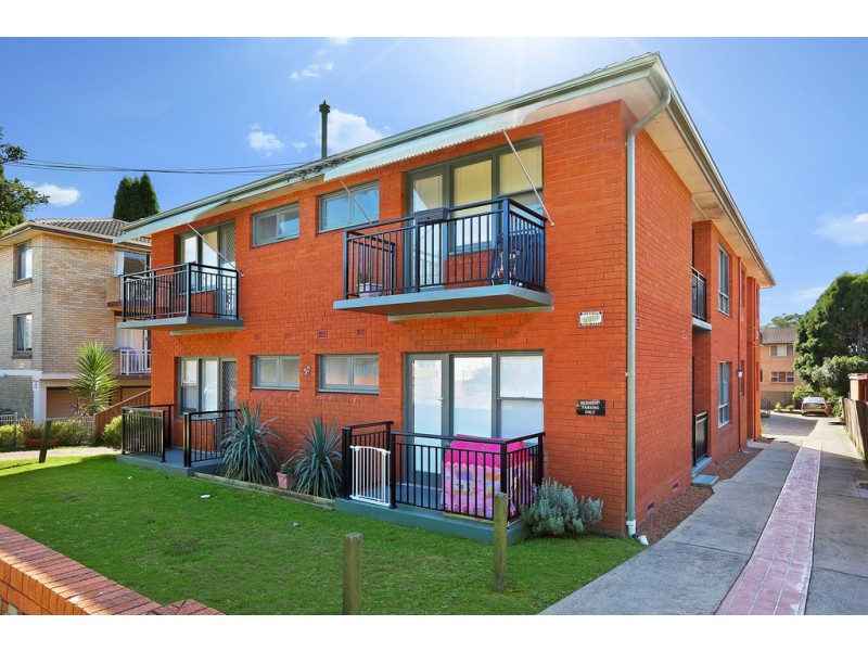 8/50 KINGS RD, Five Dock NSW 2046