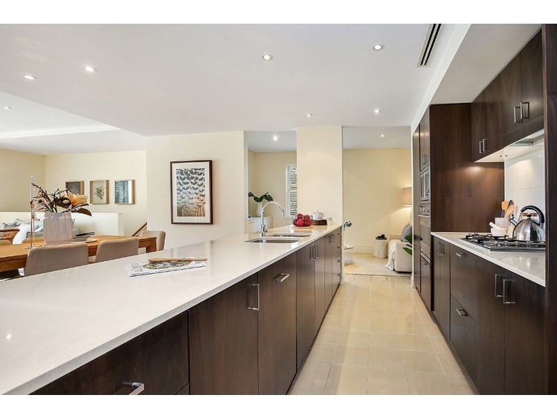 12 Admiralty Drive, Breakfast Point NSW 2137