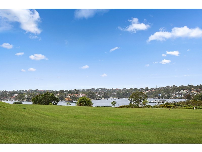 12 Admiralty Drive, Breakfast Point NSW 2137