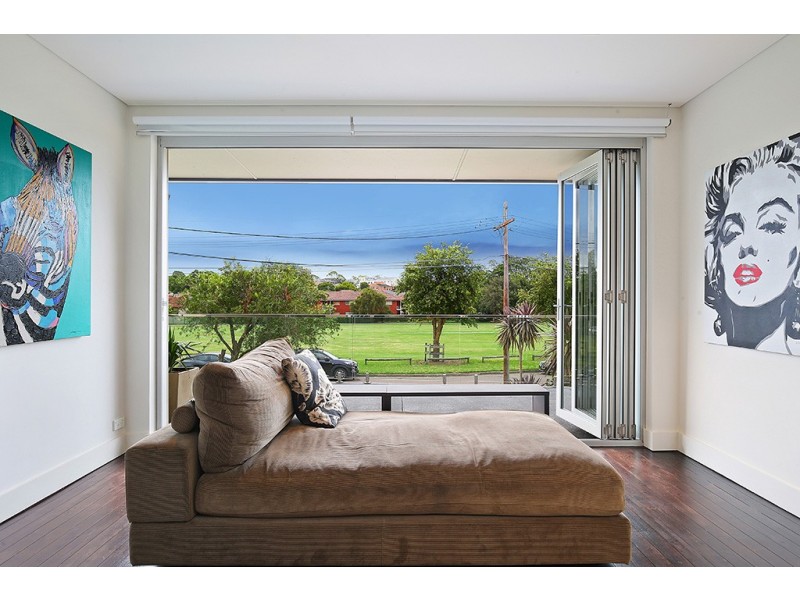 8 Rhonda Place, Concord NSW 2137