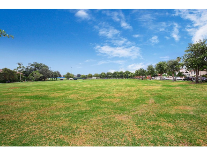 8 Rhonda Place, Concord NSW 2137