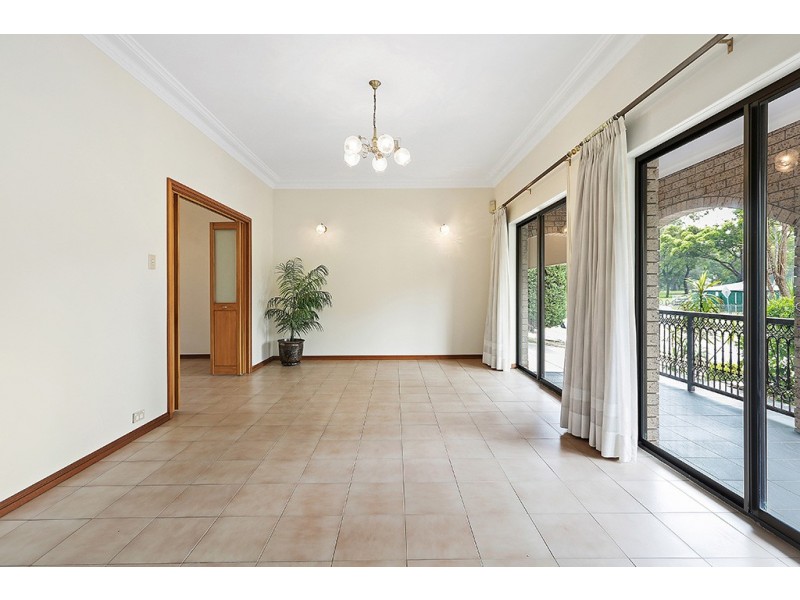 583 Lyons Road West, Canada Bay NSW 2046