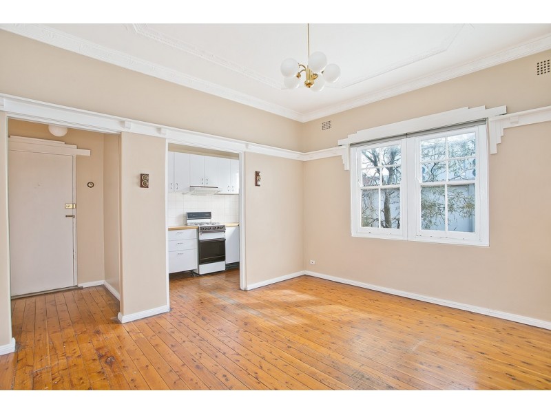 7/4 Park Road, Burwood NSW 2134