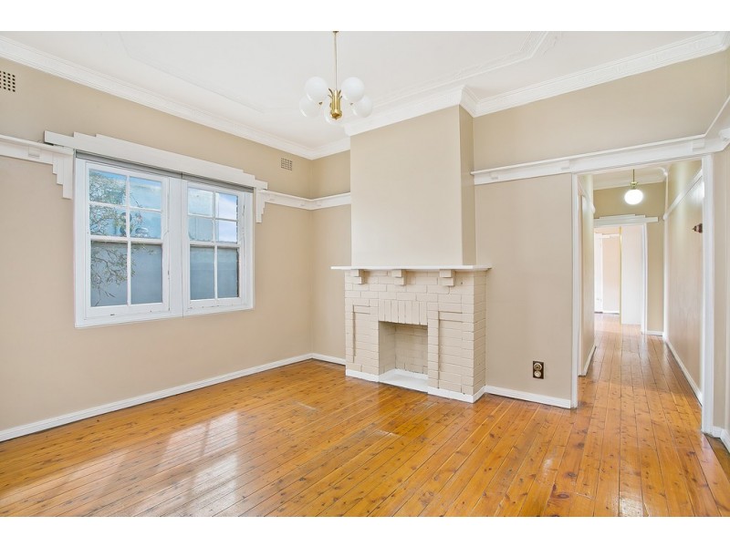 7/4 Park Road, Burwood NSW 2134