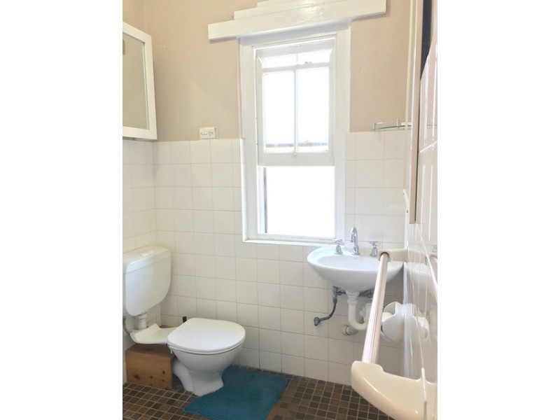 7/4 Park Road, Burwood NSW 2134