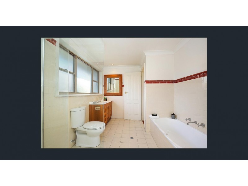 11a Collingwood Avenue, Cabarita NSW 2137