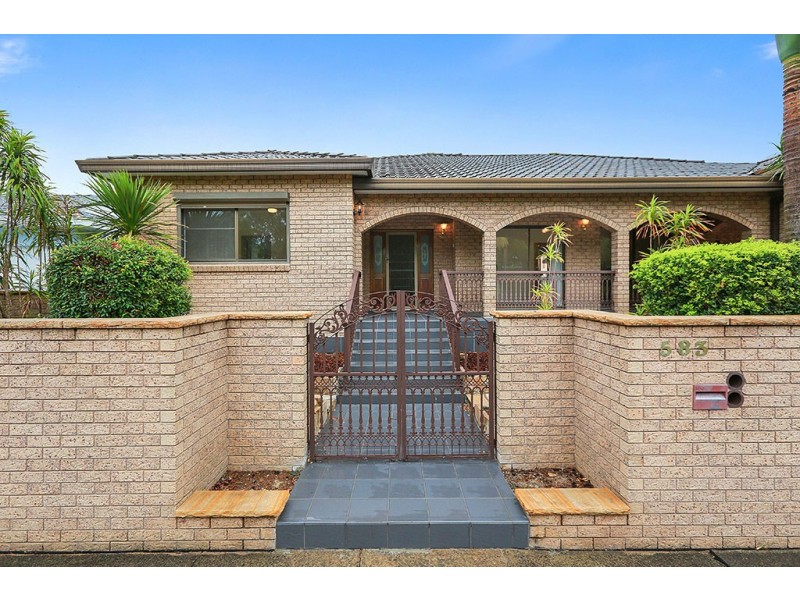 583 Lyons Road West, Canada Bay NSW 2046
