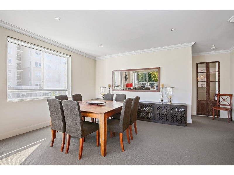 25/1 Juniper Drive, Breakfast Point NSW 2137