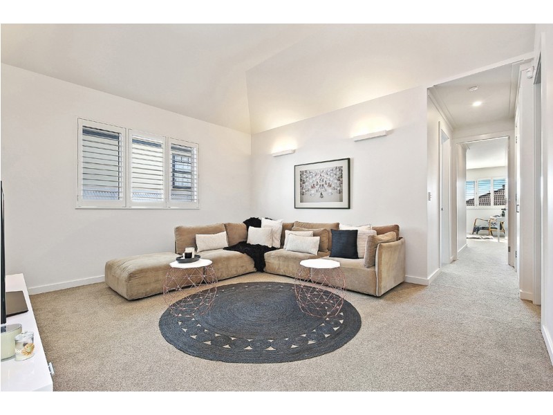 6 Tennyson Road, Concord NSW 2137