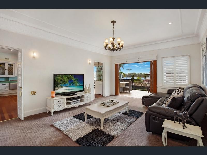 111 Cabarita Road, Cabarita NSW 2137