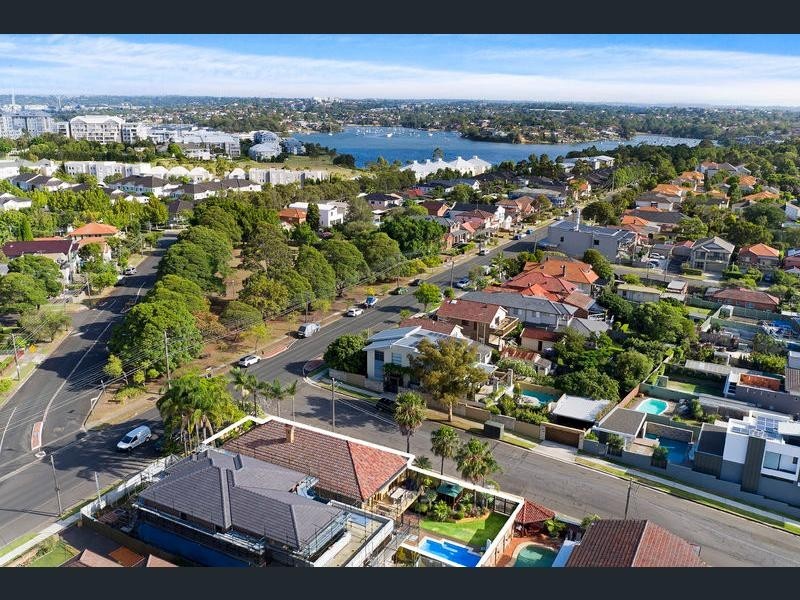 111 Cabarita Road, Cabarita NSW 2137