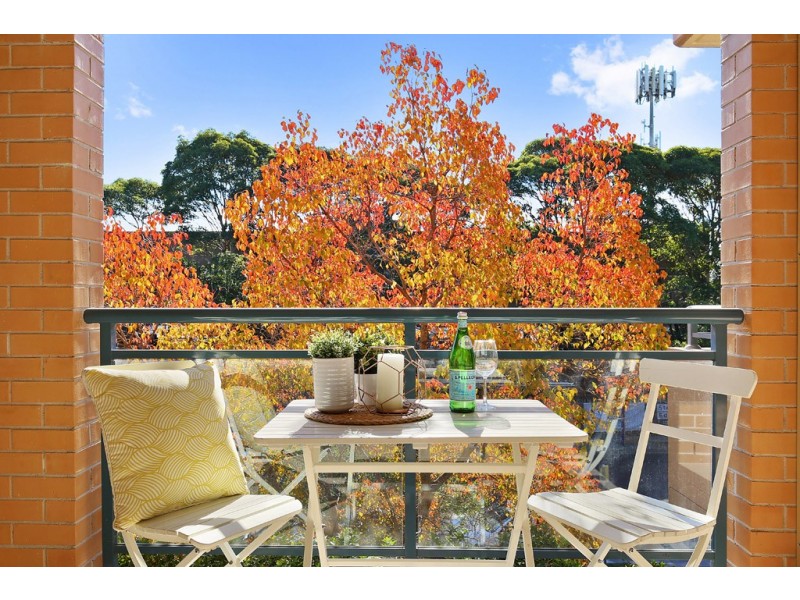 4/2a Hamilton Street East, North Strathfield NSW 2137