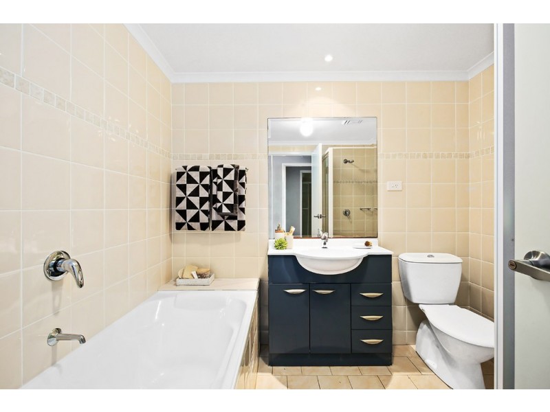 4/2a Hamilton Street East, North Strathfield NSW 2137