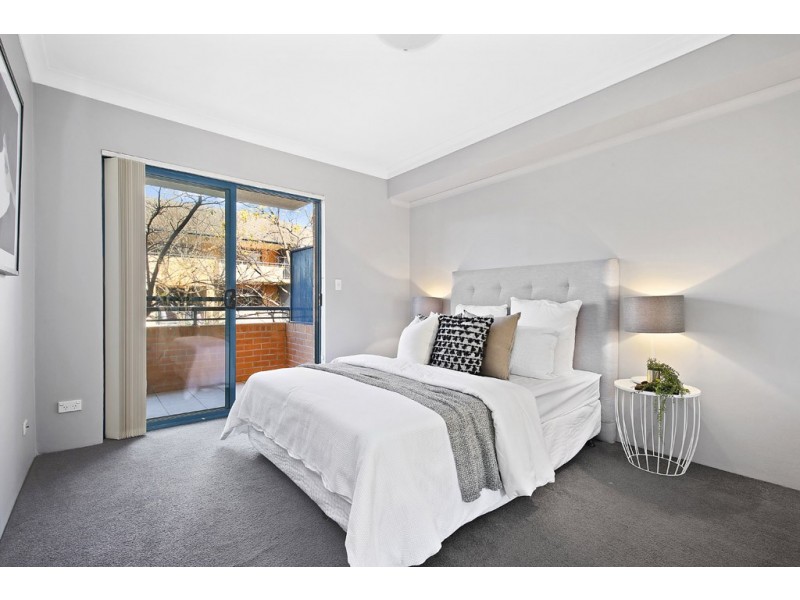 4/2a Hamilton Street East, North Strathfield NSW 2137