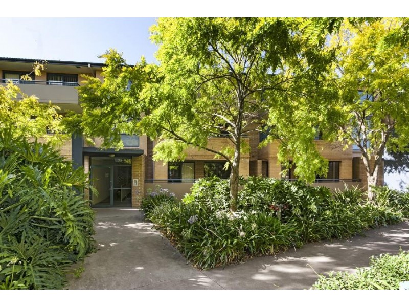 4/2a Hamilton Street East, North Strathfield NSW 2137