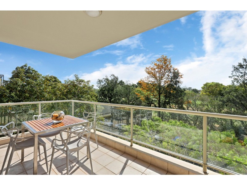 8/1 Kings Bay Avenue, Five Dock NSW 2046