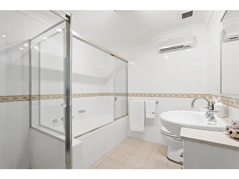 8/1 Kings Bay Avenue, Five Dock NSW 2046