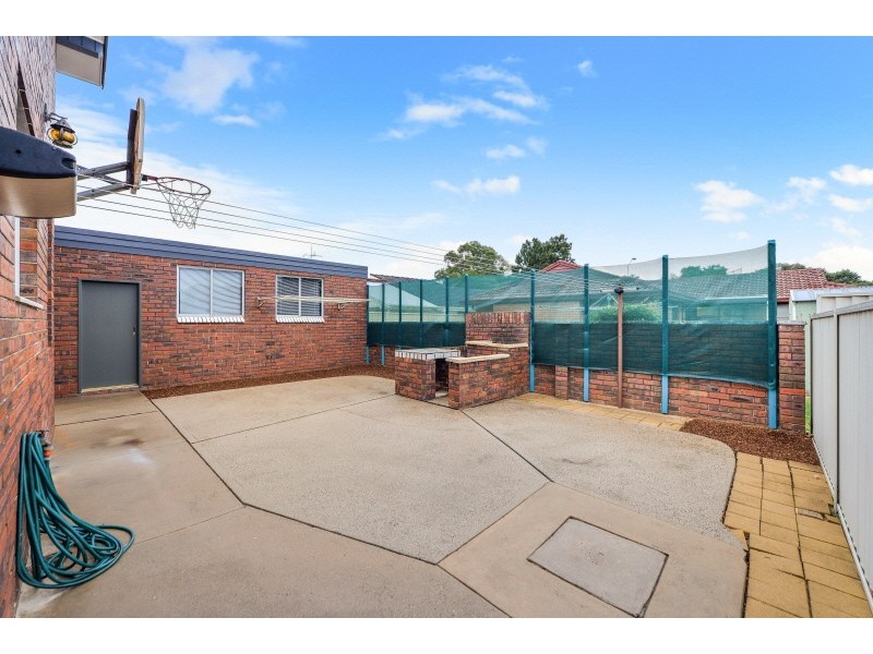 84 Bayview Road, Canada Bay NSW 2046