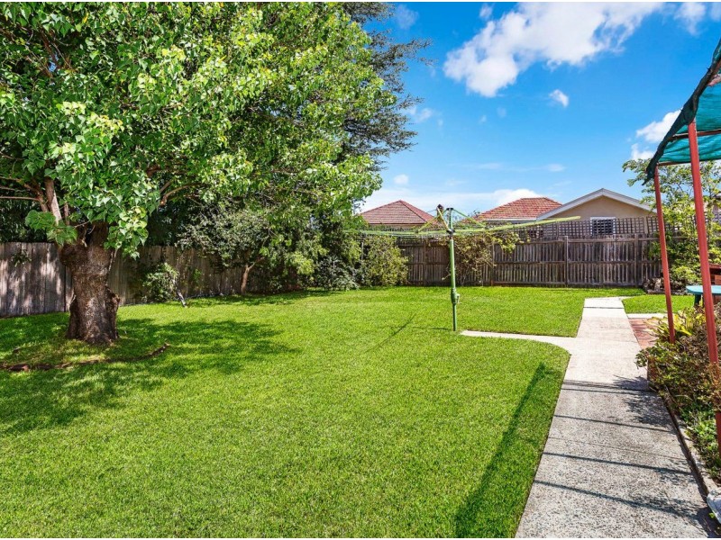 6 Rose Ave, Concord NSW 2137
