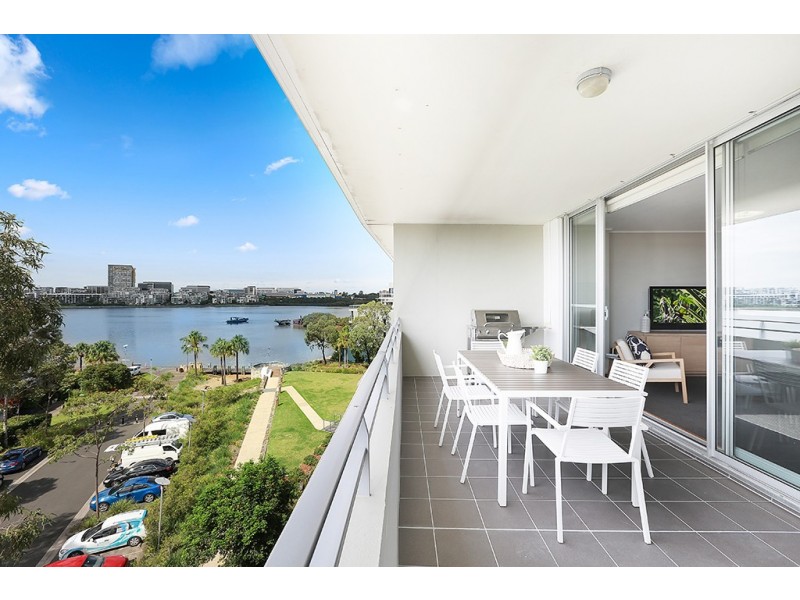 412/3 Amalfi Drive, Wentworth Point NSW 2127