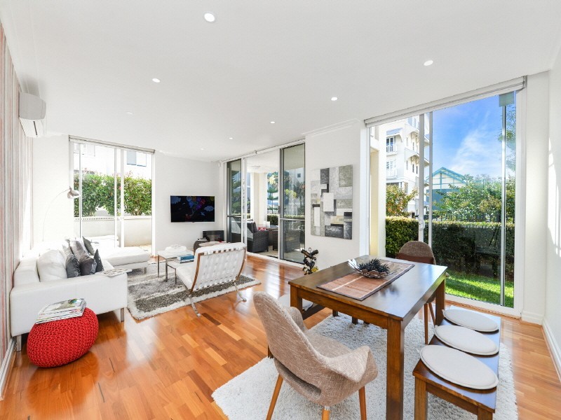 108/10 Peninsula Drive, Breakfast Point NSW 2137