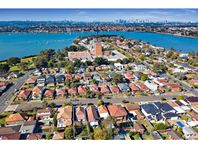 16 Salt Street, Concord NSW 2137