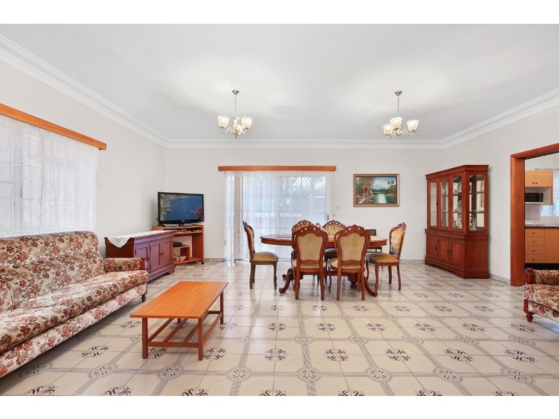 56 Wellbank Street, Concord NSW 2137