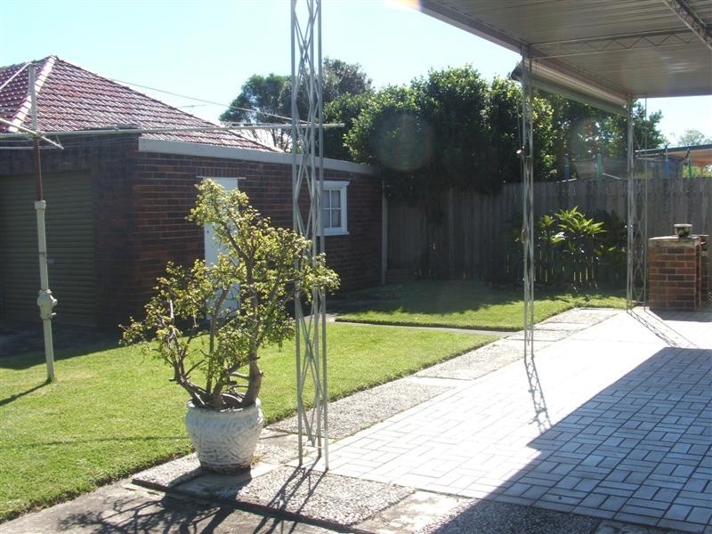 6 frederick Street, Concord NSW 2137