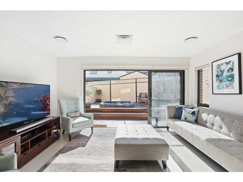 17a McDonald Street, Mortlake NSW 2137