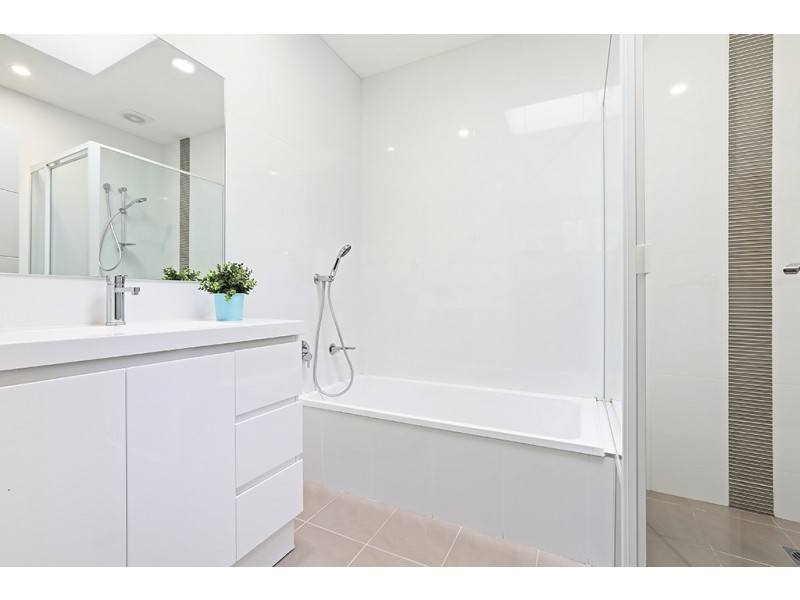 17a McDonald Street, Mortlake NSW 2137