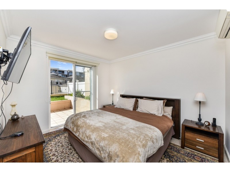 17/17 Orchards Avenue, Breakfast Point NSW 2137