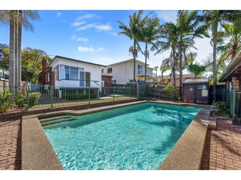 71 Cabarita Road, Cabarita NSW 2137