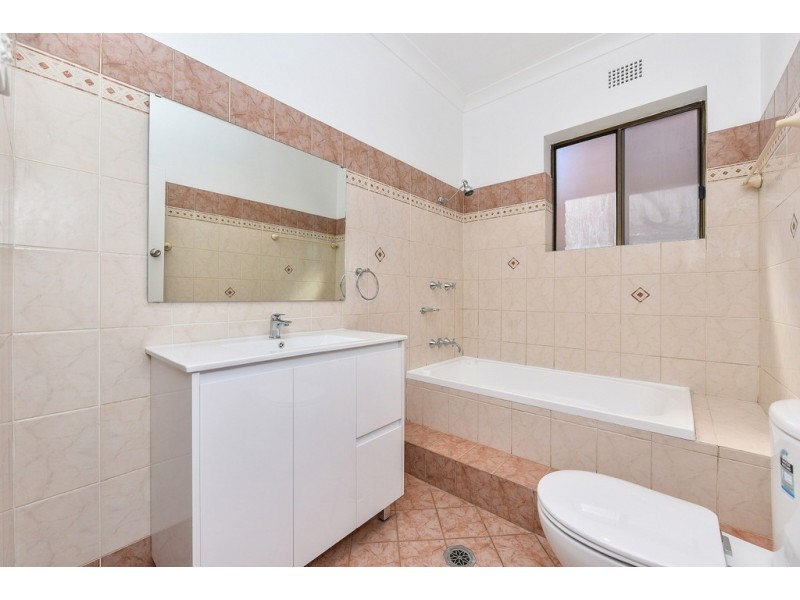 71 Cabarita Road, Cabarita NSW 2137