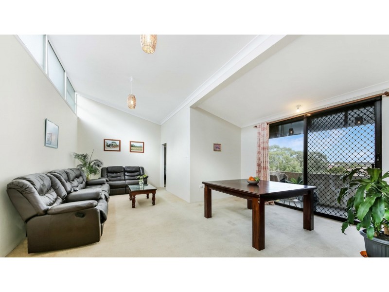 42/145 Chapel Road, Bankstown NSW 2200